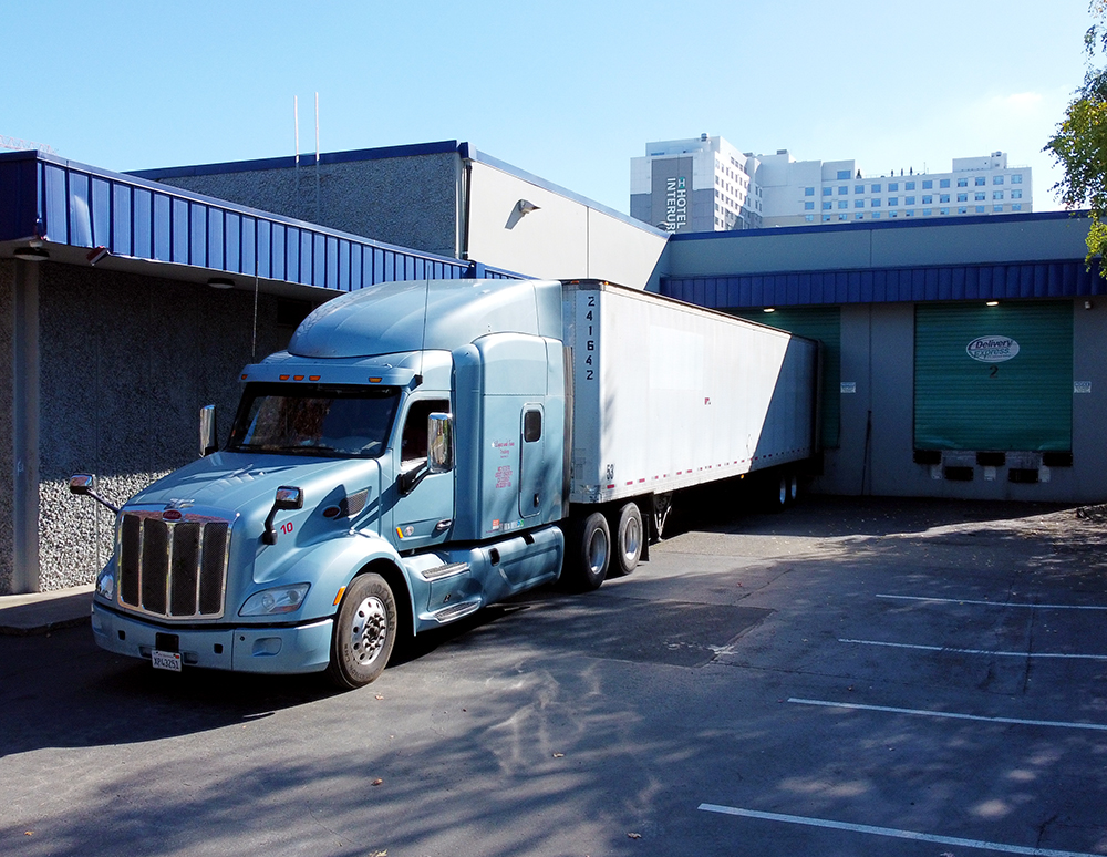LTL TL Delivery Express Logistics trucking